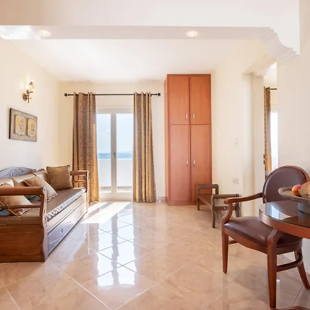 Hotel apartamentowy Ariadne