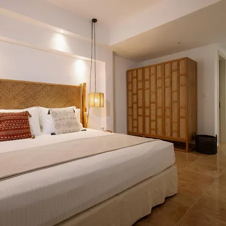 アパートホテル Ariadne