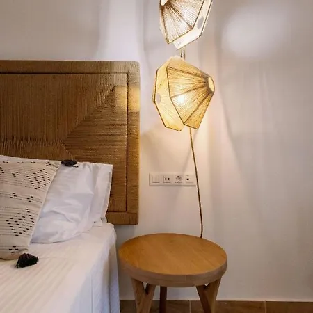 Ariadne アパートホテル