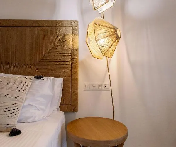 Ariadne מלון דירות