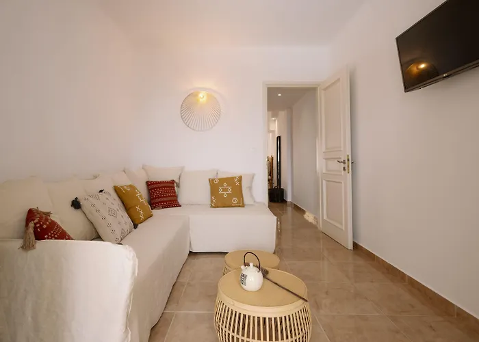 Ariadne מלון דירות