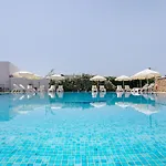 Aparthotel Ariadne 3*