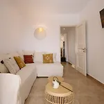 αριάδνη Ξενοδοχείο με διαμερίσματα