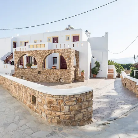 αριάδνη Ξενοδοχείο με διαμερίσματα 3*