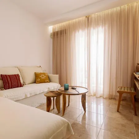 Lägenhetshotell Ariadne Agios Prokopios (Naxos)